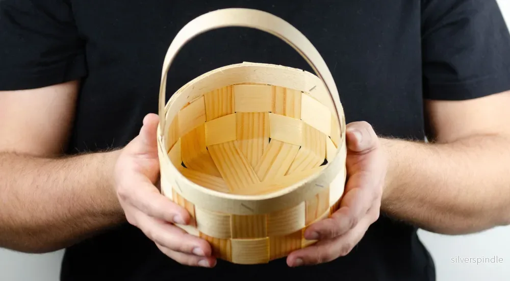 Tom presentkorg | Rund | 16 cm | Naturfärgad | Inklusive träull - Bild 2