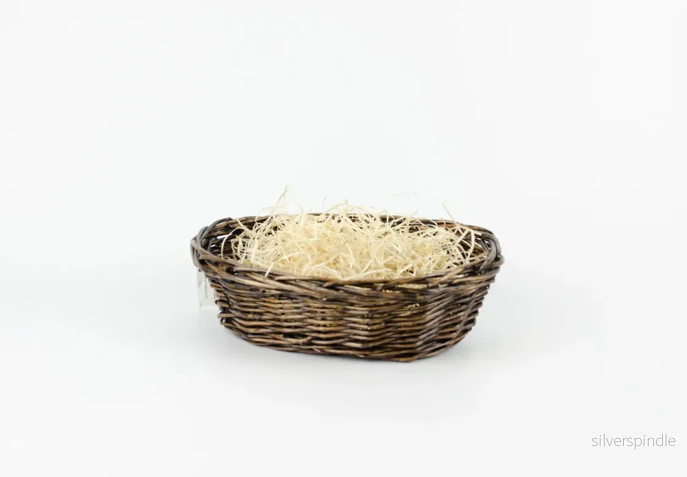 Tom presentkorg |  Oval |  28 cm | Naturfärgad | Inklusive träull