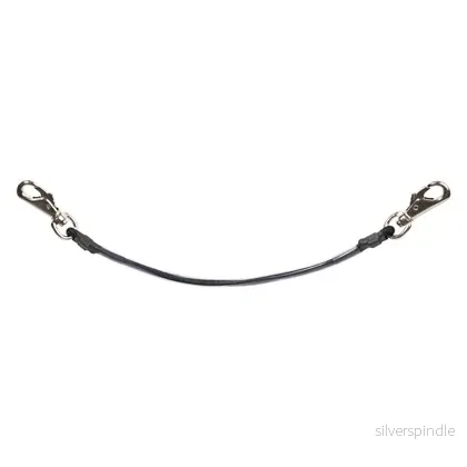 Elastiskt plastbelagt metallband Elastiskt plastbelagt metallband
