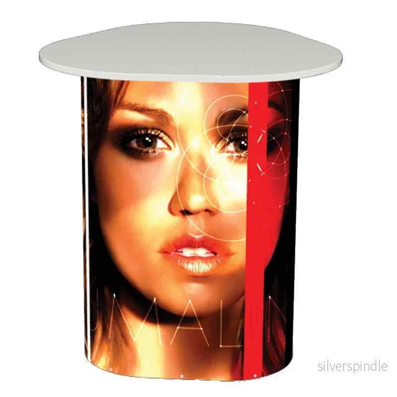 Lumaline, Meeting Table