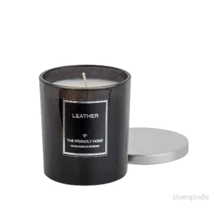 Leather Scented Candle 220 g Leather Scented Candle 220 g