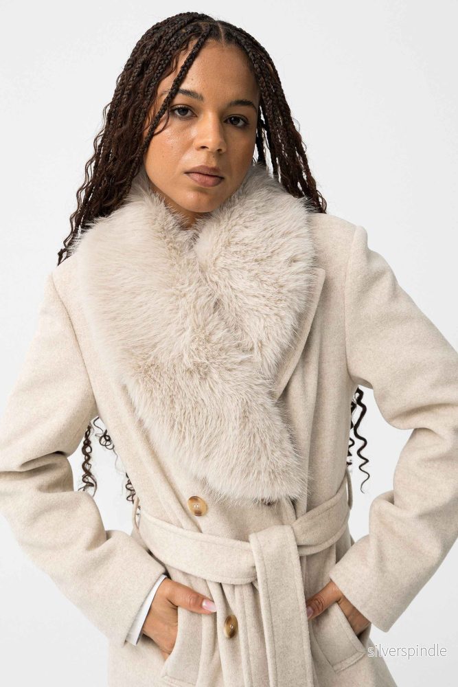 KATRIN ELEGANT WOMAN'S FUR COLLAR COAT - Bild 3