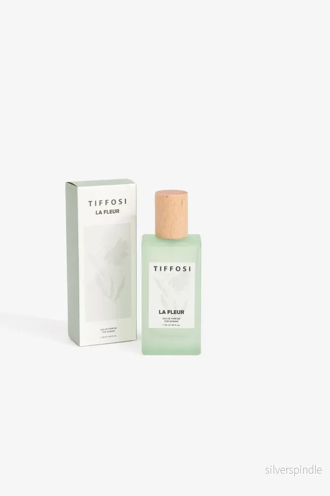 THE FLOWER IN THE PERFUME THE FLOWER IN THE PERFUME