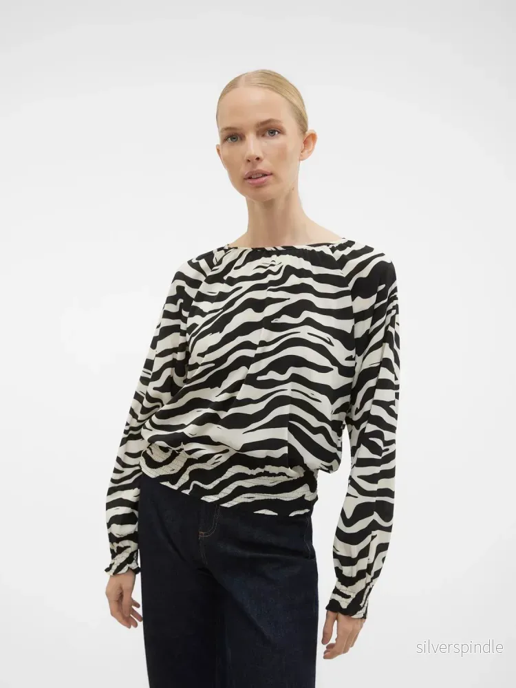 SHILAH NAJA LS SHORT TOP