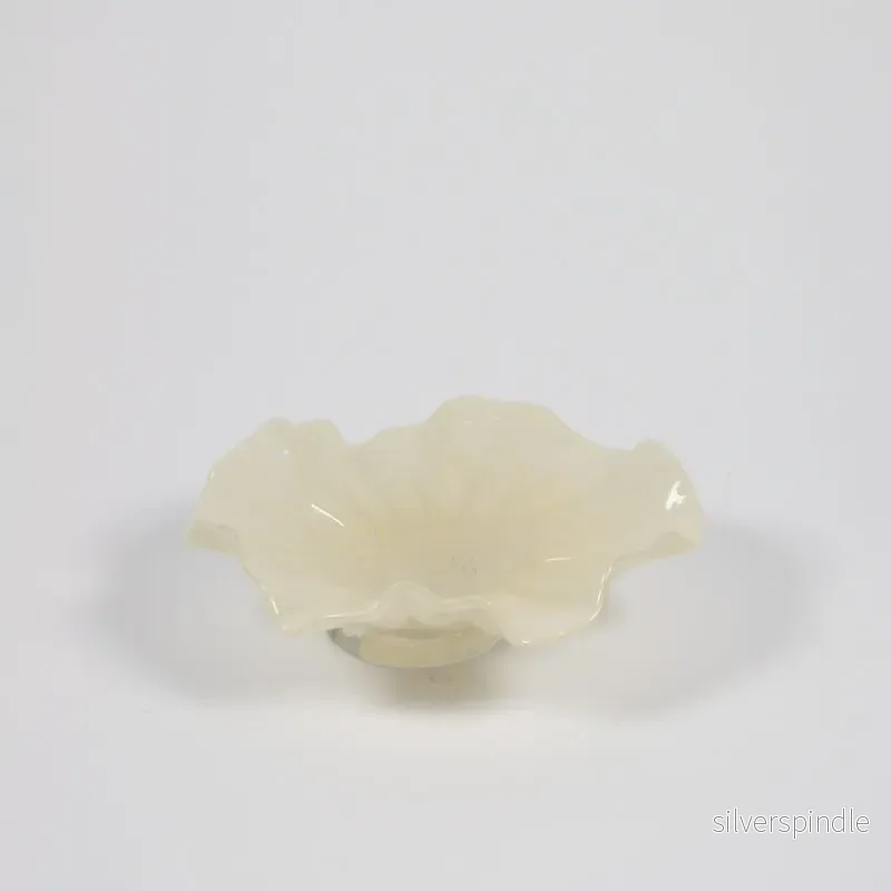 Loa skål på fot vanilj 22cm
