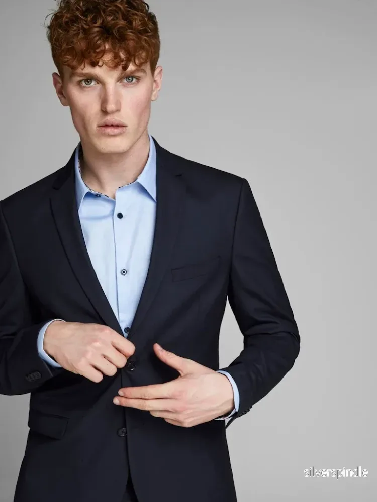 ROY BLAZER KIV01