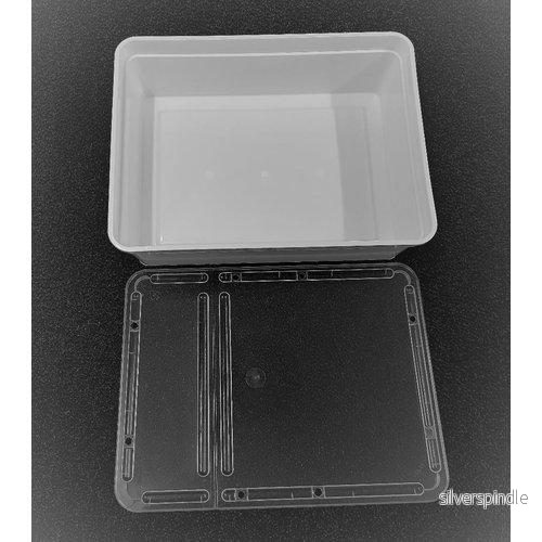 PLASTBOX MED LUFTHÅL I LOCKET 245x185x75MM PLASTBOX MED LUFTHÅL I LOCKET 245x185x75MM