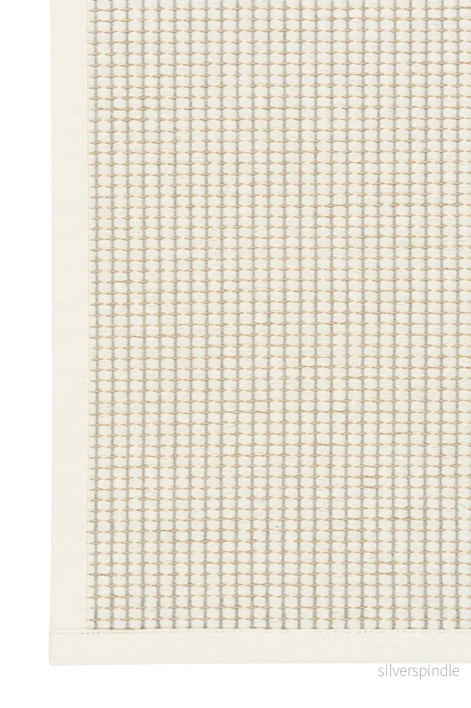 Lyyra White - Bild 3
