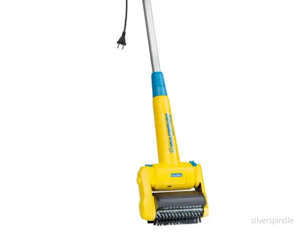 MultiBrush speedcontrol monitoimilaite – pihan kovien pintojen puhdistukseen MultiBrush speedcontrol monitoimilaite – pihan kovien pintojen puhdistukseen