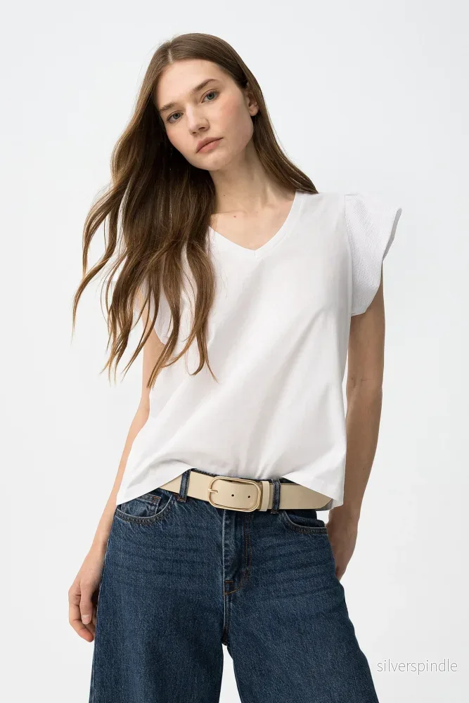 KIRA V 16 TOP