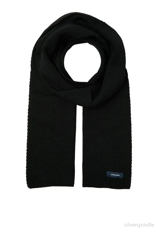 DNA KNIT SCARF