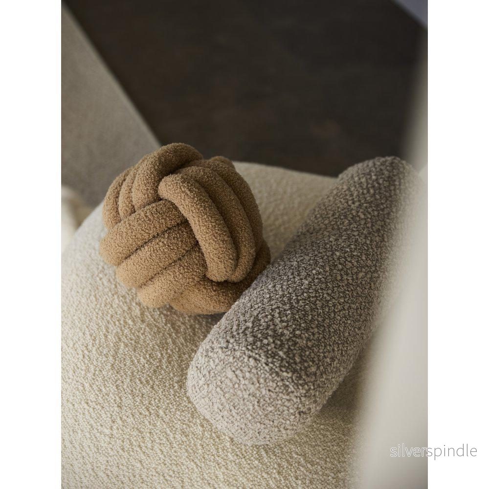 Trond prydnadskudde beige 15x15x45cm - Bild 3