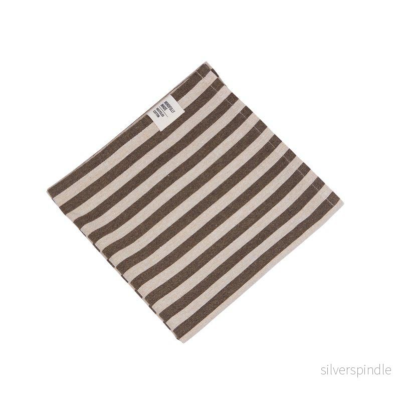 Svea randig nougat servett 45x45cm