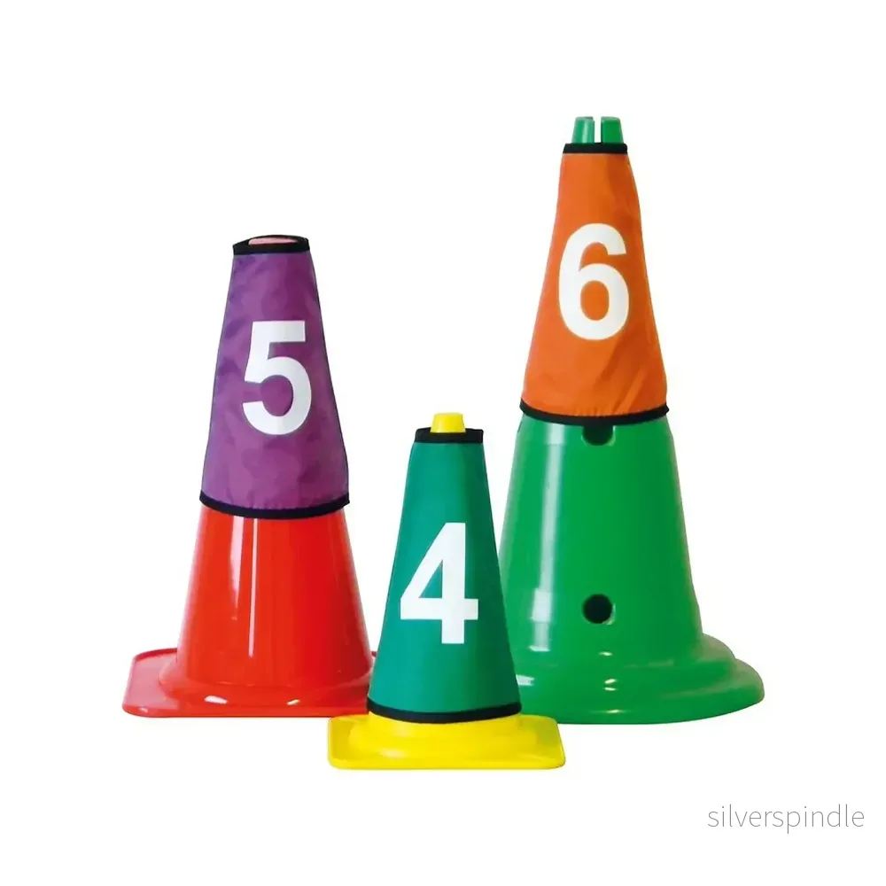 Konkragar 1–10 – kragar med siffror till koner Konkragar 1–10 – kragar med siffror till koner