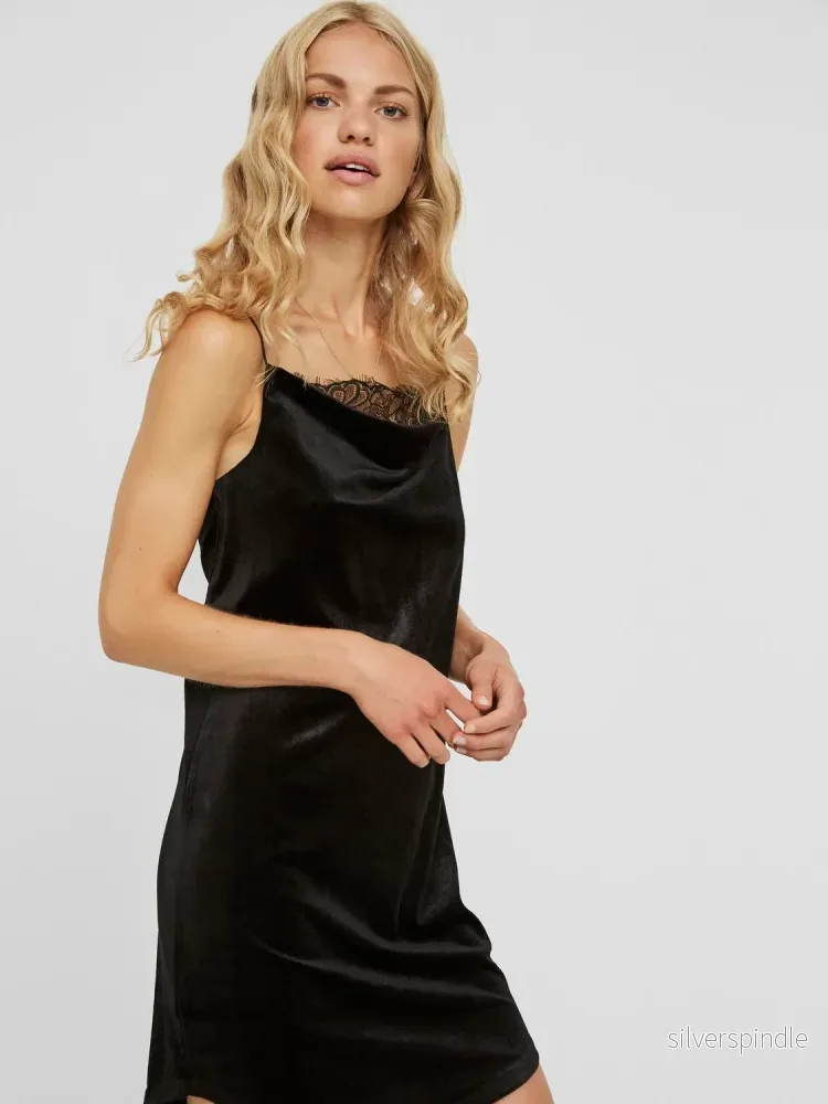 SCARLETT SLIP SHORT DRESS