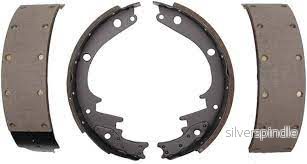 Bromsbackar Bak 11 x 2 3/4" Chevrolet GMC Pickup Truck 1976 1977
