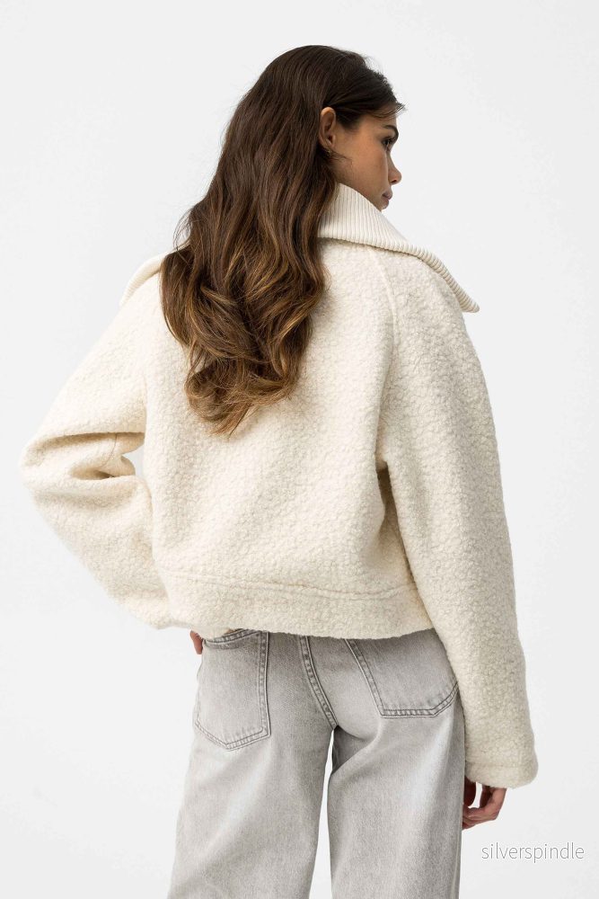 HAZEL WHITE BOUCLE JACKET - Bild 3