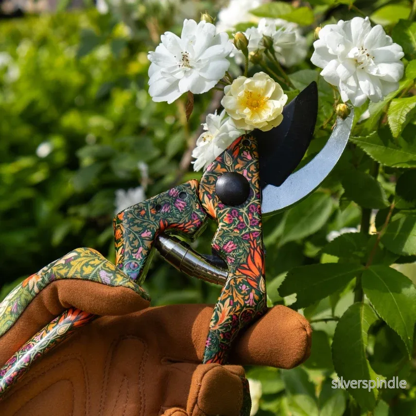 Oksasakset William Morris "Snakeshead"