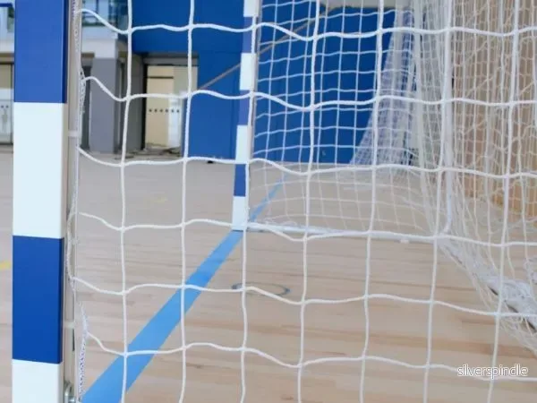 Handboll/Futsal nät kvadratiskt nät 100mm, vitt, Polypropen -4mm
