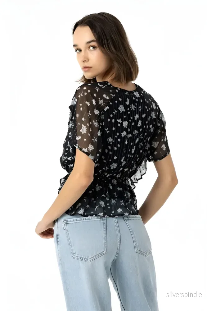 MORE SS TOP