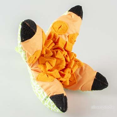 Snack toy melon Green/orange 37x37x26cm - Bild 2