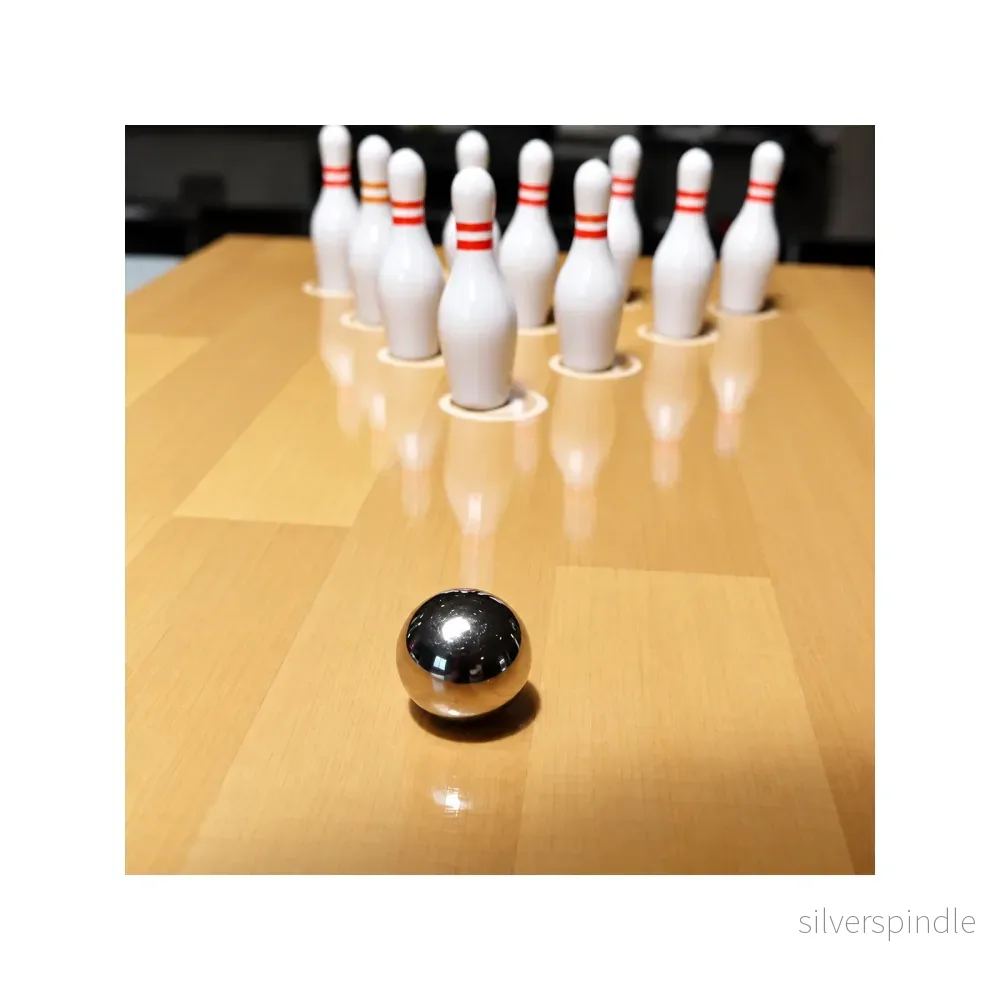 4-i-1 Bordspel – Airhockey, Bordtennis, Curling och Bowling - Bild 3