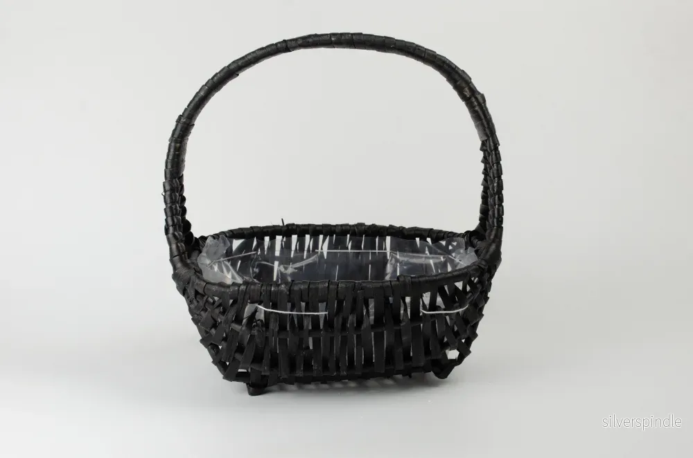 Tom presentkorg | Oval | 22 cm | Svart