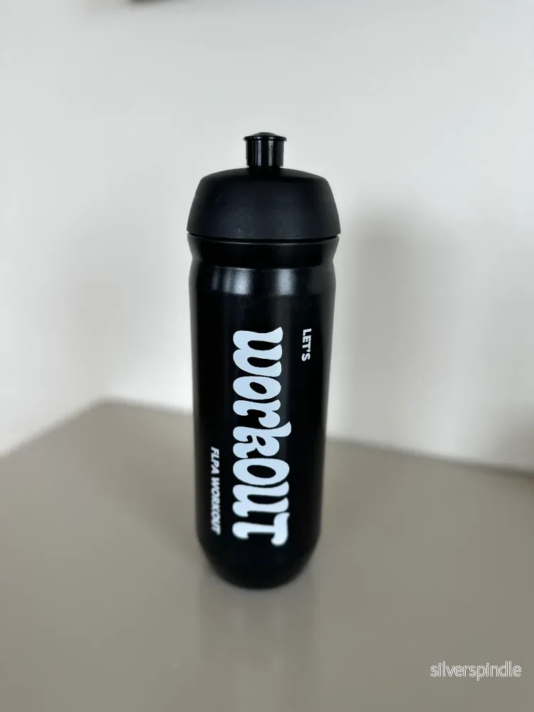 WATER BOTTLE ”Let’s workOUT”