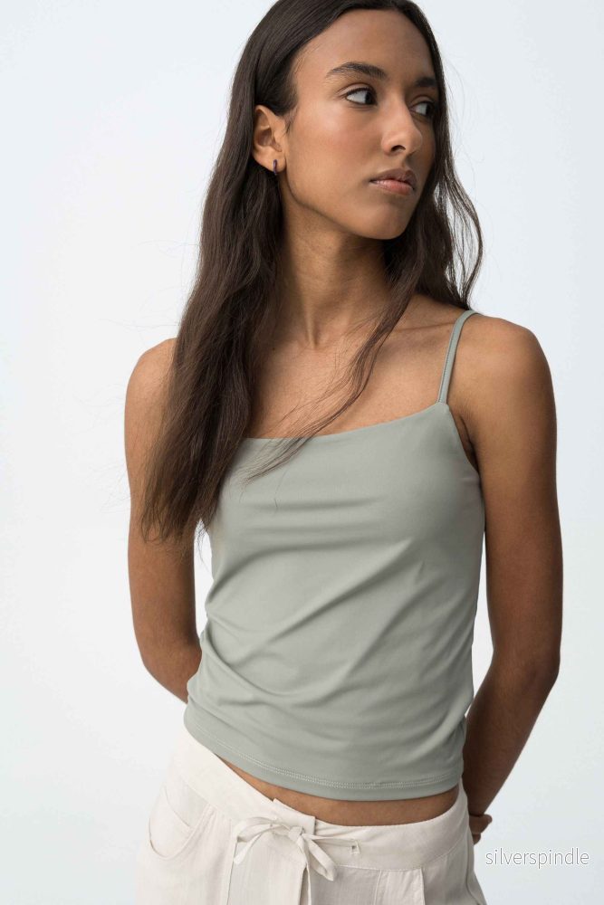 VIVIANA SINGLET VIVIANA SINGLET