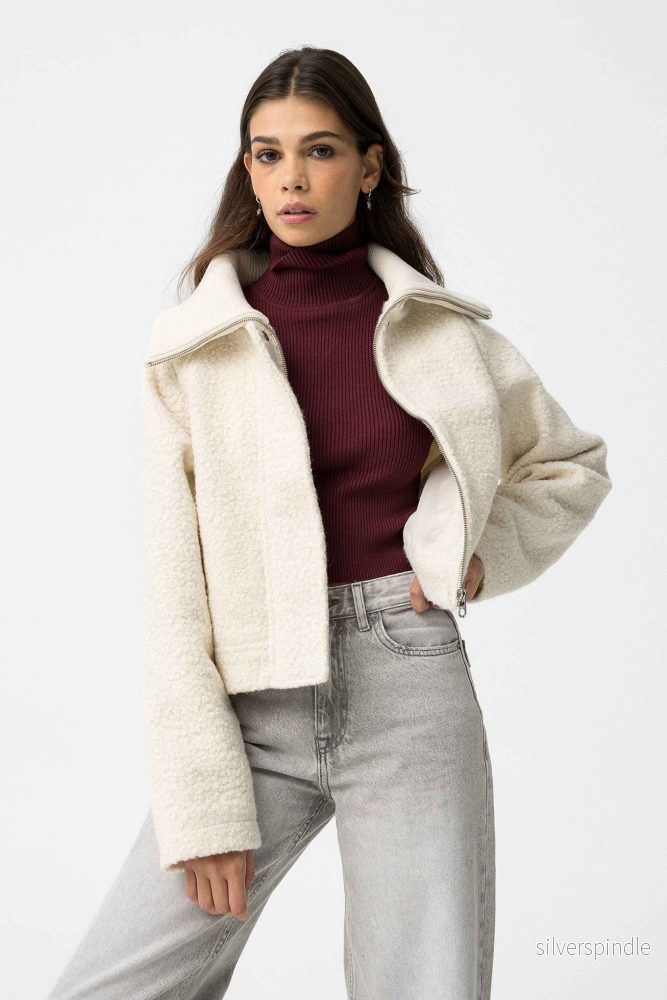 HAZEL WHITE BOUCLE JACKET - Bild 2