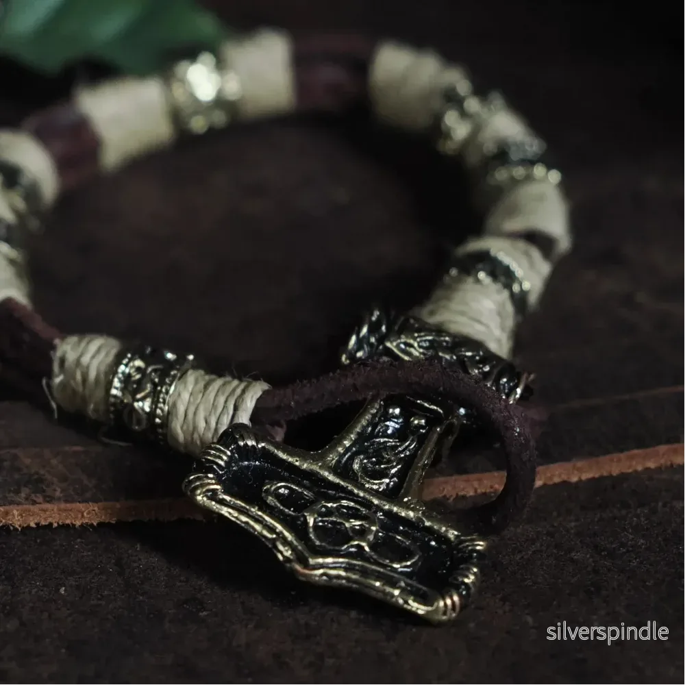 Armband med Torshammarfäste - Bild 2